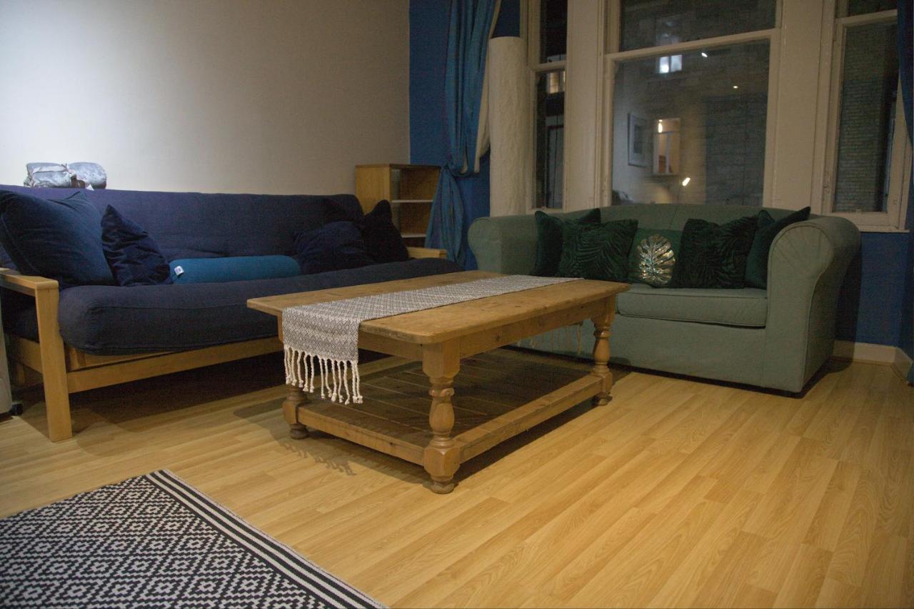 Apartamento Cosy N Comfy Flat In Historic Heart Of Edimburgo Exterior foto