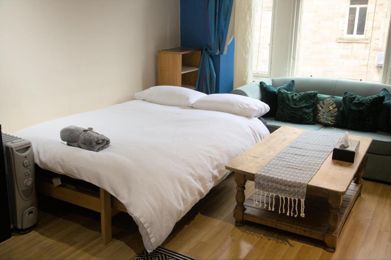 Apartamento Cosy N Comfy Flat In Historic Heart Of Edimburgo Exterior foto